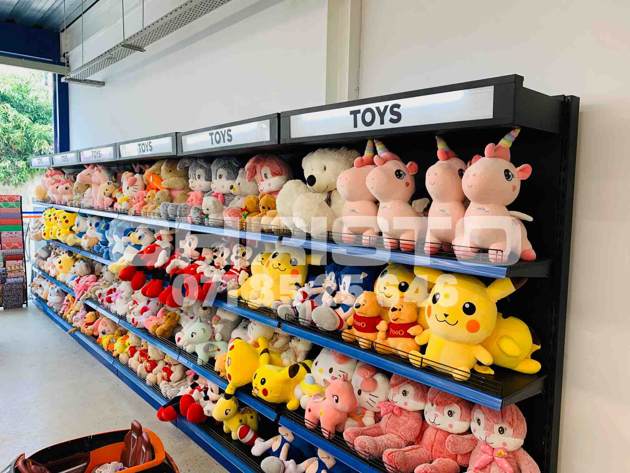 Christo Racks