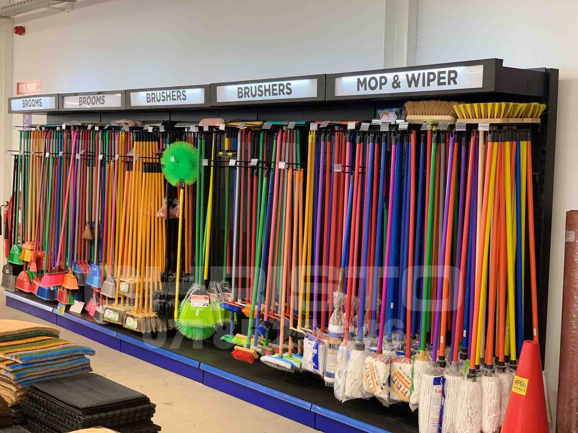 Christo Racks